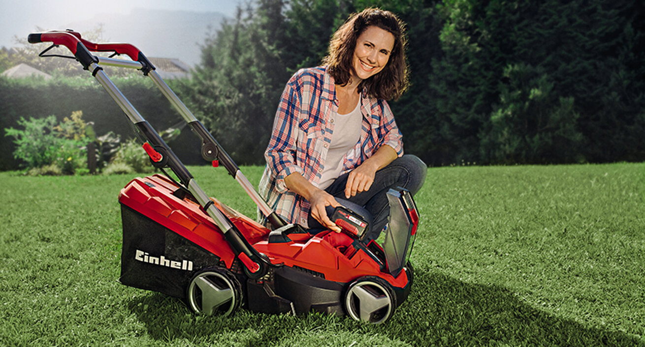 Cordless Lawn Mowers